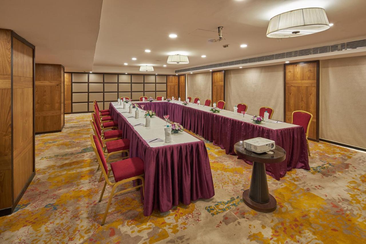 Royal Orchid Grazia, Hotel Navi Mumbai
